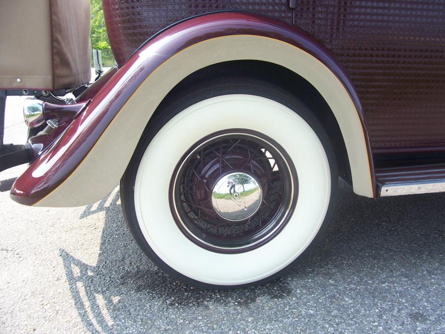  Ford Town Car by Brewster 1935 года  (фото 3 из 10)
